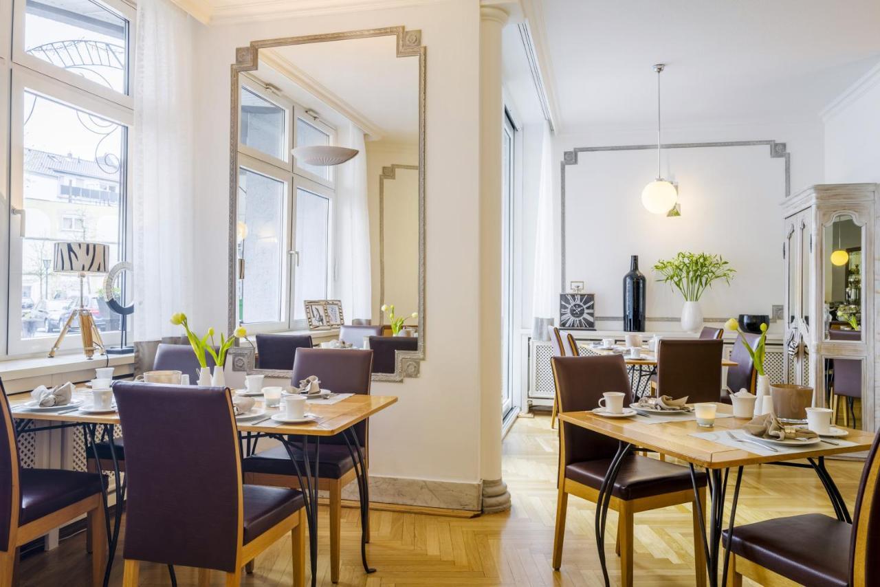 Hotel Am Helmwartsturm Andernach Eksteriør billede